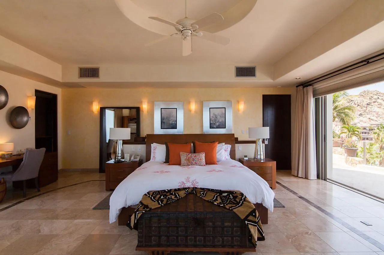 Full Service Stunning Oceanfront At Villa Penasco Cabo San Lucas 0*,
