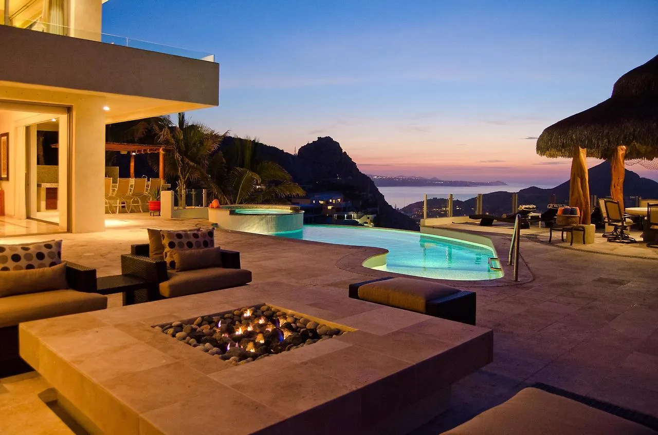 Full Service Stunning Oceanfront At Villa Penasco Cabo San Lucas