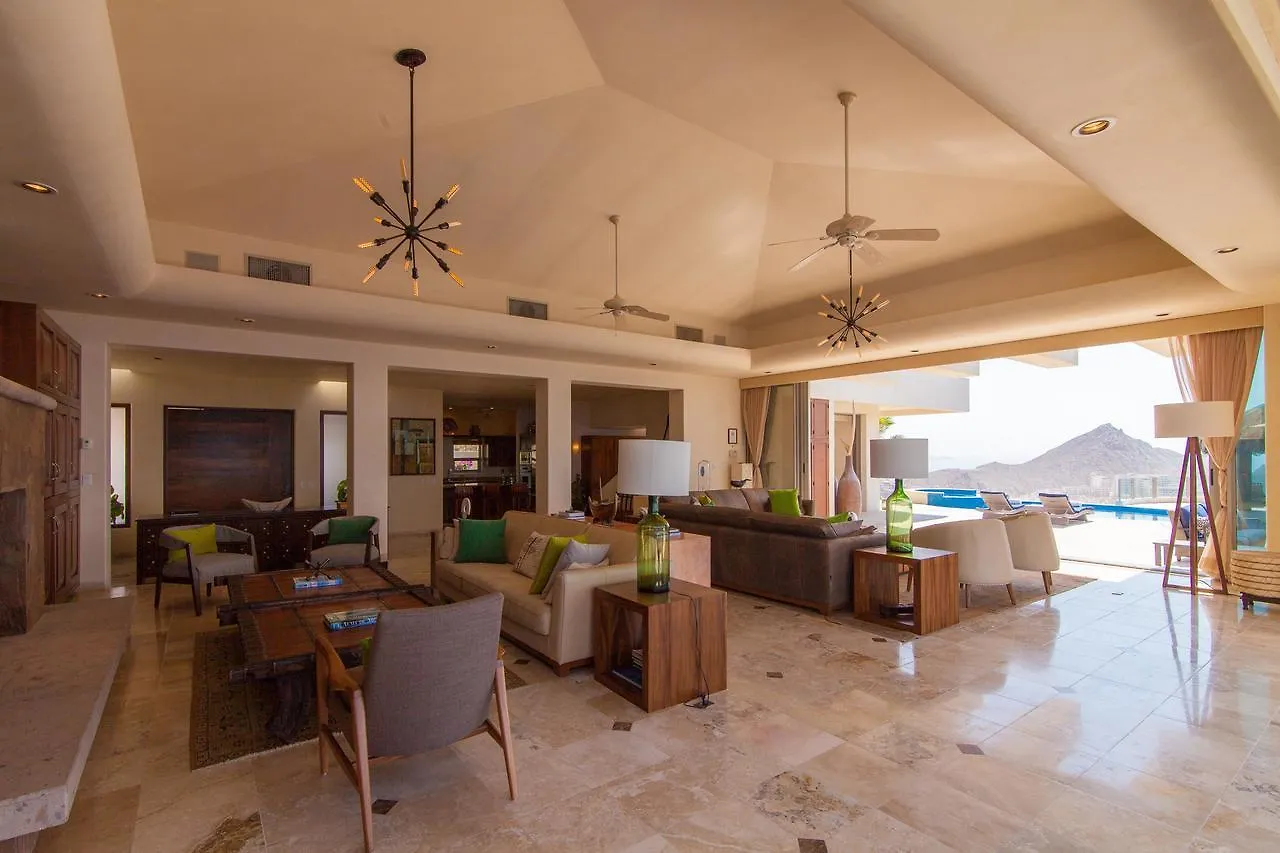 Full Service Stunning Oceanfront At Villa Penasco Cabo San Lucas